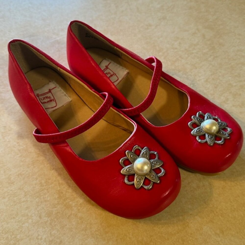NWOT Little Laundry Red Shoes sz 11